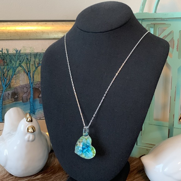 Blue and Green Floral Glass 3 Dimenisional Heart Pendant on a Delicate 925 Chain - Picture 3 of 13